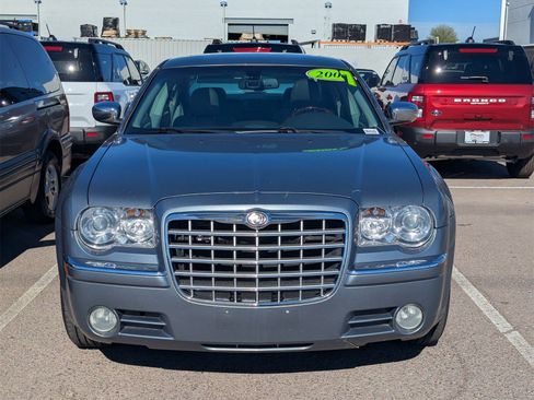 Used 2007 Chrysler 300 C w/ Protection Group II image 2