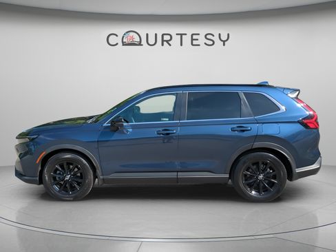 Used 2023 Honda CR-V Sport image 4