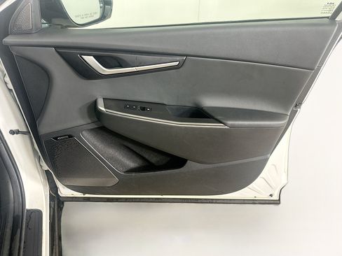 Used 2022 Kia EV6 Wind w/ Wind Technology Package AWD/4WD image 32
