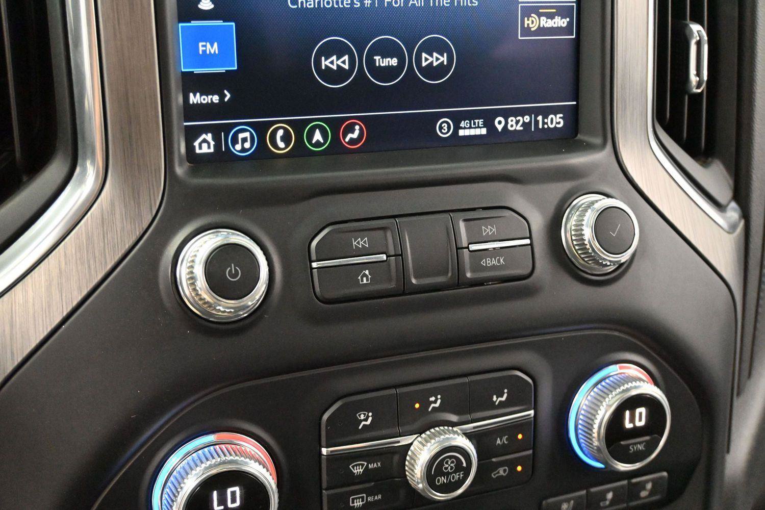 Used 2020 GMC Sierra 2500 Denali w/ Denali Ultimate Package AWD/4WD image 25