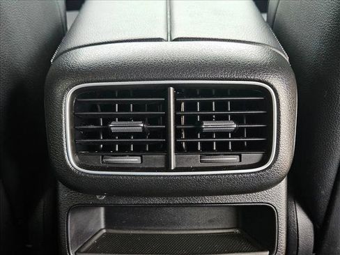 Used 2021 Mercedes-Benz GLE 350 4MATIC image 17