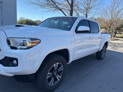 Used 2019 Toyota Tacoma TRD Sport w/ Technology Package
