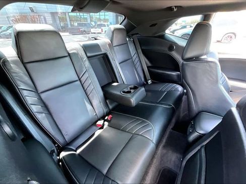 Used 2016 Dodge Challenger SRT Hellcat image 20