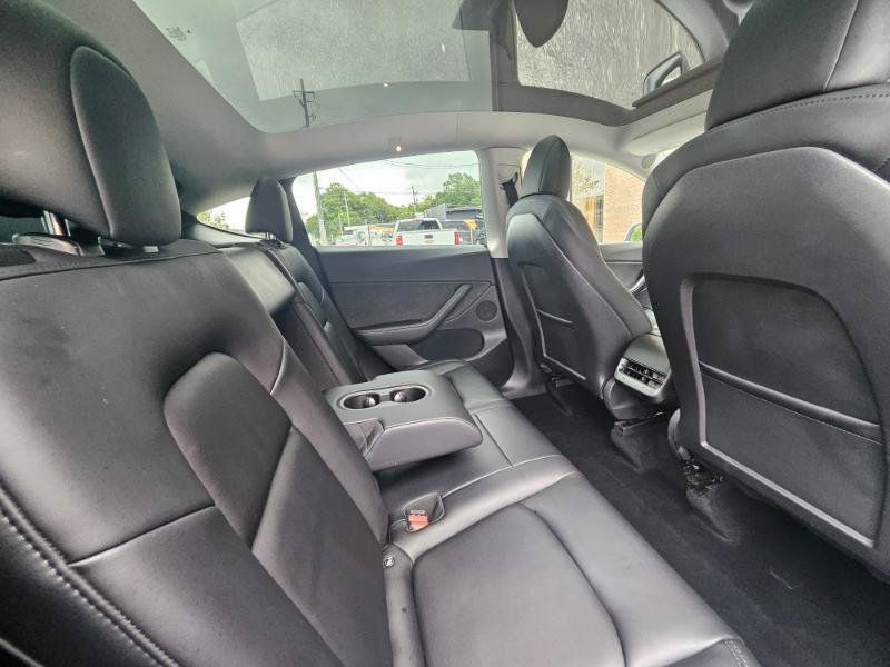 Used 2021 Tesla Model Y Long Range AWD/4WD image 64
