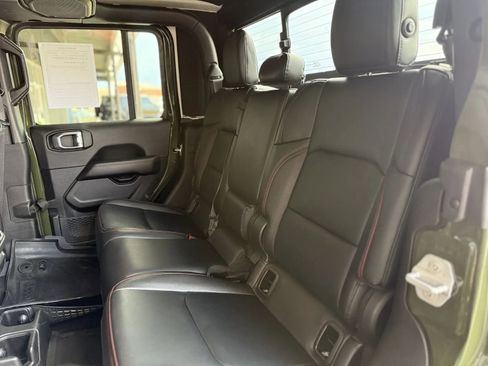 Used 2022 Jeep Gladiator Rubicon w/ LED Lighting Group image 16