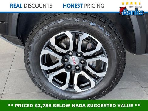 Certified 2024 GMC Canyon AT4 image 4