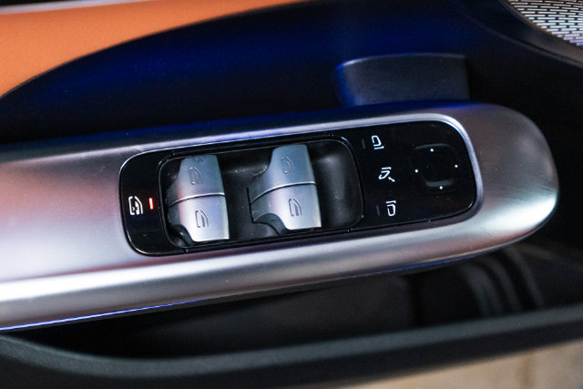 Certified 2025 Mercedes-Benz C 300 4MATIC Sedan image 18