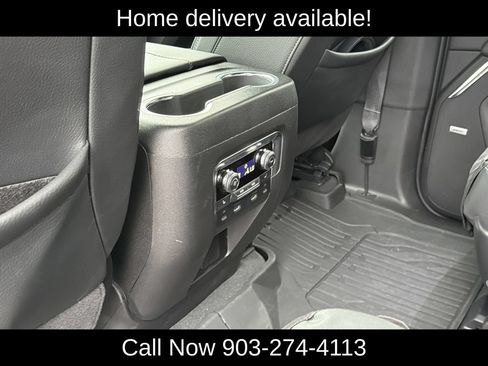Used 2026 GMC Yukon XL Denali w/ Denali Reserve Package AWD/4WD image 13