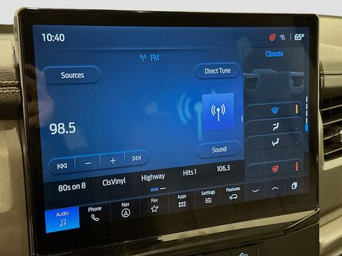 Used 2024 Ford Expedition Max XLT image 21