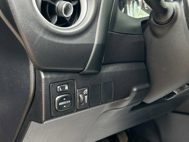 Used 2019 Toyota Corolla XSE FWD image 32