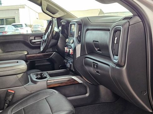 Used 2021 GMC Sierra 1500 SLT AWD/4WD image 19