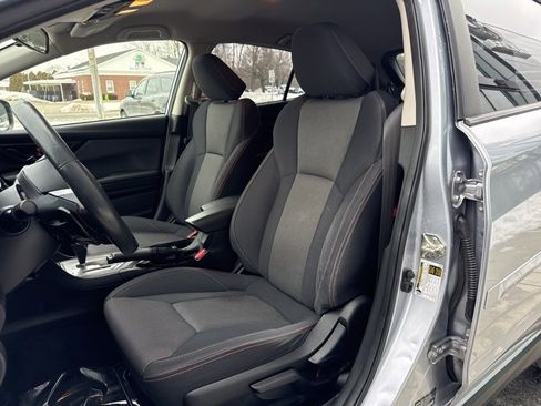 Used 2021 Subaru Crosstrek 2.0i Premium image 10