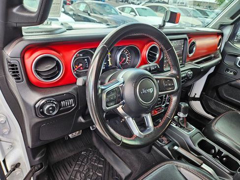 Used 2020 Jeep Gladiator Rubicon AWD/4WD image 17