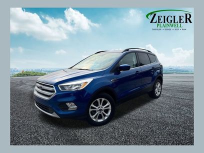 Used 2018 Ford Escape SE w/ SE Sync 3 Package