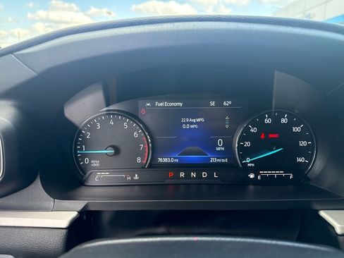 Used 2023 Ford Explorer XLT w/ Equipment Group 202A RWD image 19