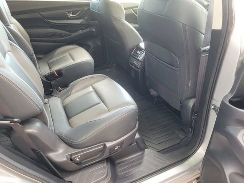 Used 2022 Subaru Ascent Onyx Edition AWD/4WD image 12
