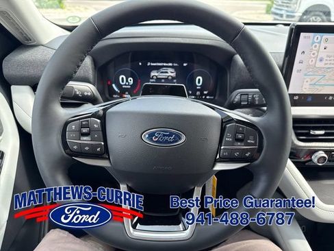 New 2026 Ford Explorer Platinum w/ LUX Leather Package AWD/4WD image 18