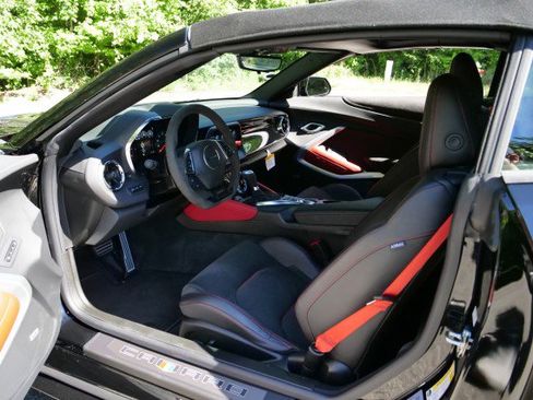 Used 2024 Chevrolet Camaro ZL1 RWD image 32