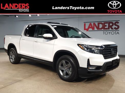 Used 2023 Honda Ridgeline RTL image 1