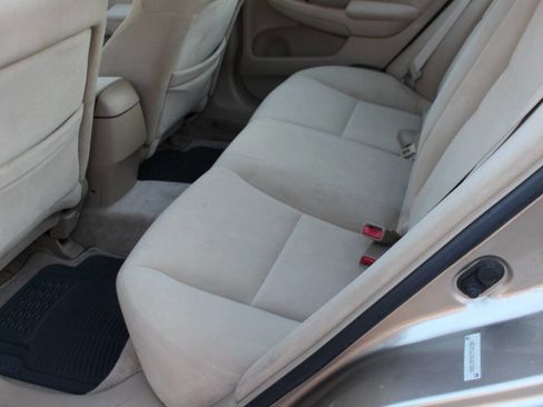Used 2004 Honda Accord EX image 39