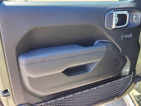 New 2025 Jeep Wrangler Rubicon image 6