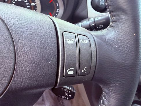 Used 2010 Toyota RAV4 Limited AWD/4WD image 20