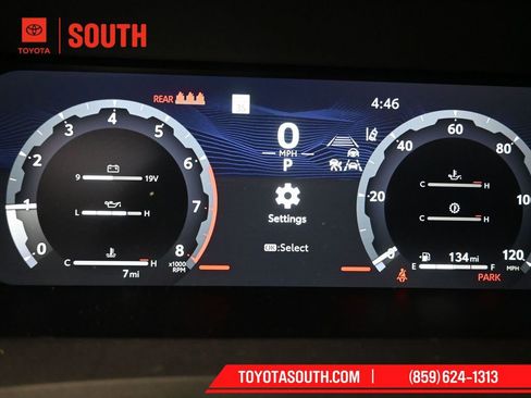Used 2025 Toyota Tacoma Limited image 14