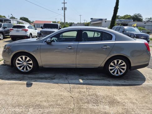 Used 2015 Lincoln MKS w/ Equipment Group 101A FWD image 2