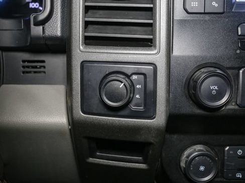 Used 2020 Ford F550 4x4 SuperCab Super Duty image 21