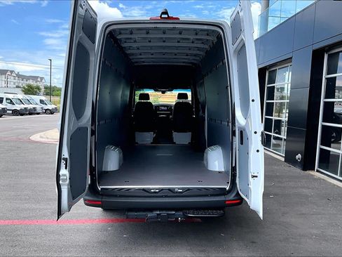 New 2026 Mercedes-Benz Sprinter 2500 image 20