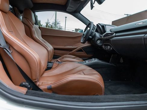 Used 2015 Ferrari 458 Italia Coupe image 50