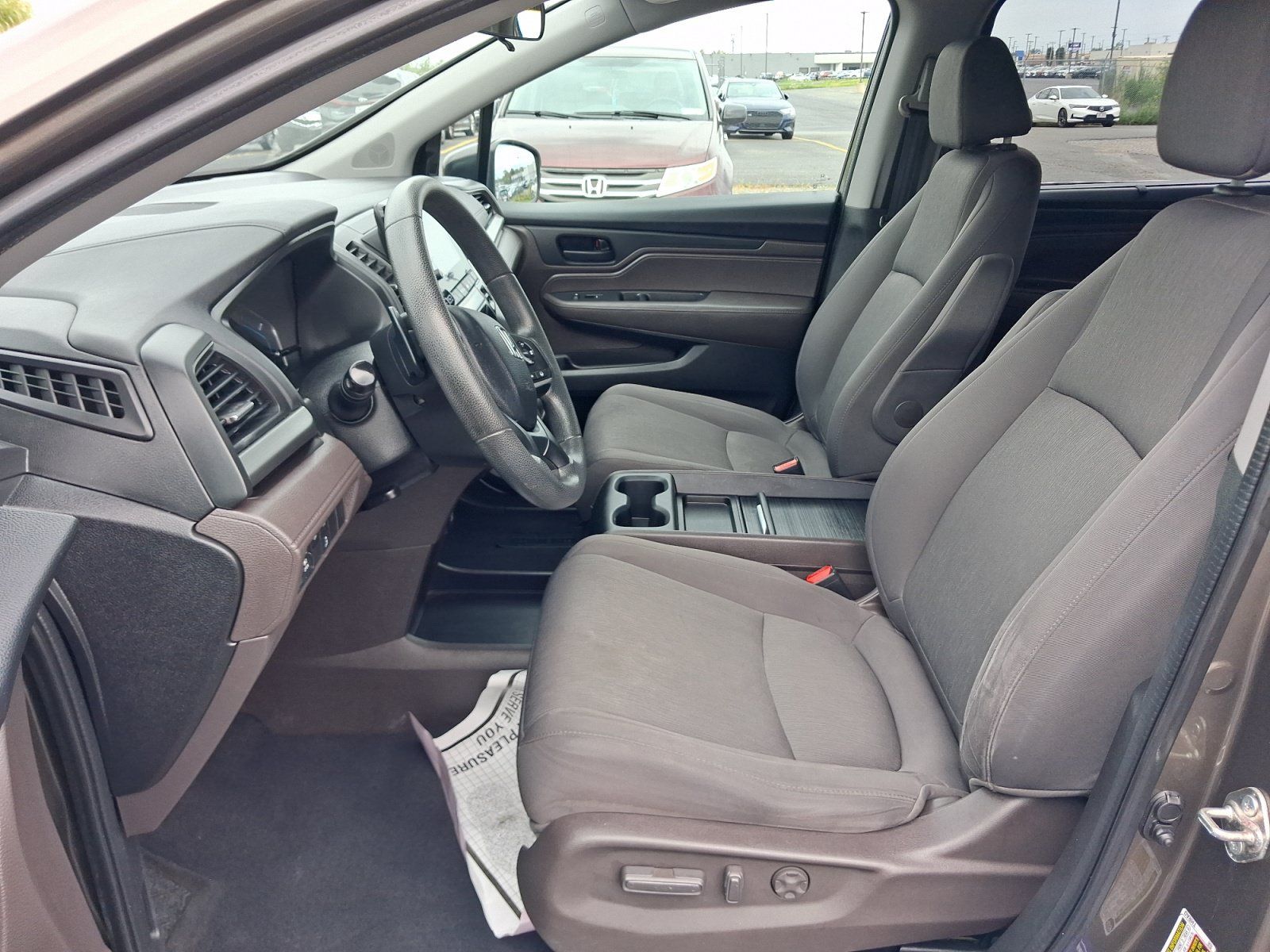 Used 2018 Honda Odyssey EX image 5