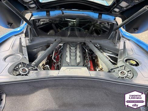 Used 2021 Chevrolet Corvette Stingray Coupe w/ Z51 Performance Package RWD image 5