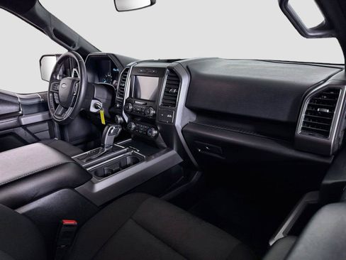 Used 2019 Ford F150 XLT w/ Equipment Group 302A Luxury AWD/4WD image 21