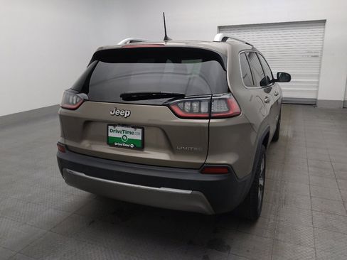 Used 2019 Jeep Cherokee Limited image 7