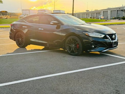 Used 2020 Nissan Maxima Platinum w/ Reserve Package FWD image 9