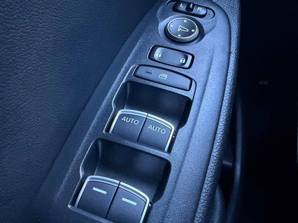 Used 2018 Honda Accord Sport image 15