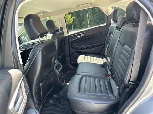 Used 2024 Ford Edge SEL w/ Convenience Package AWD/4WD image 31