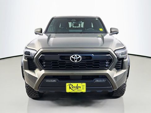 Certified 2025 Toyota Tacoma TRD Off-Road w/ TRD Off Road Premium Package AWD/4WD image 2