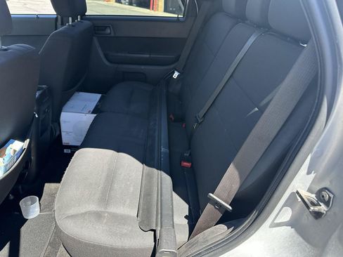 Used 2011 Ford Escape XLT w/ 202A Rapid Spec Order Code FWD image 6