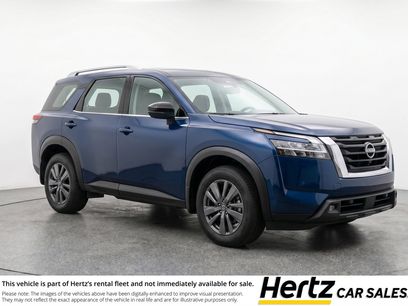 Used 2025 Nissan Pathfinder SV