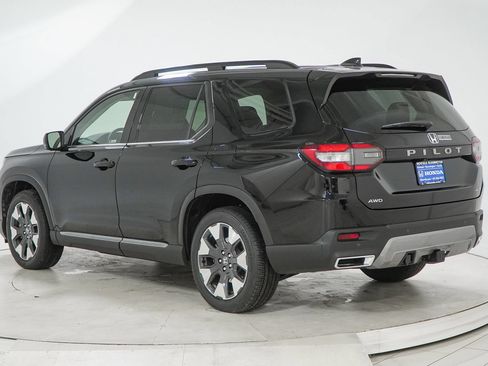 New 2026 Honda Pilot Elite image 6