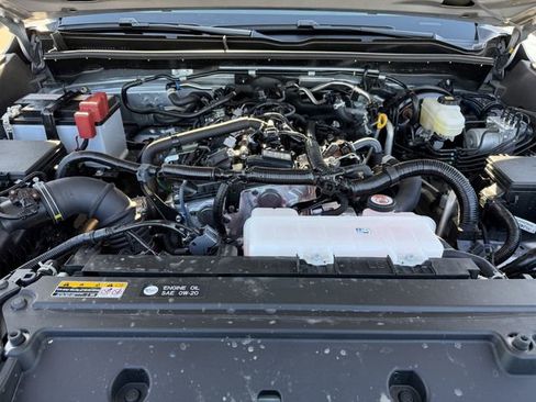 Certified 2025 Toyota 4Runner SR5 image 31