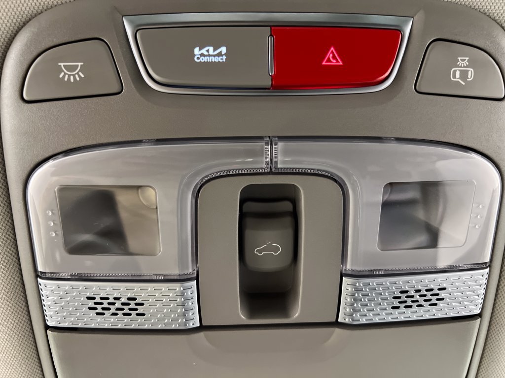 Used 2025 Kia Telluride S FWD image 78