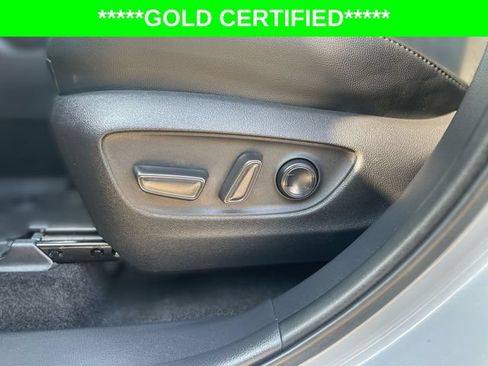 Certified 2024 Toyota Highlander XLE AWD/4WD image 16