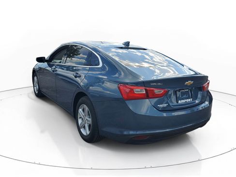 Used 2024 Chevrolet Malibu LT image 3