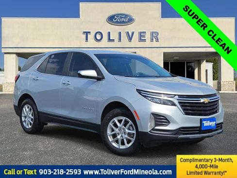 Used 2022 Chevrolet Equinox LT AWD/4WD image 1