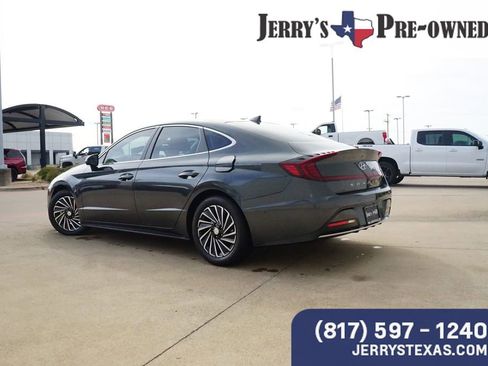 Used 2023 Hyundai Sonata Limited image 2