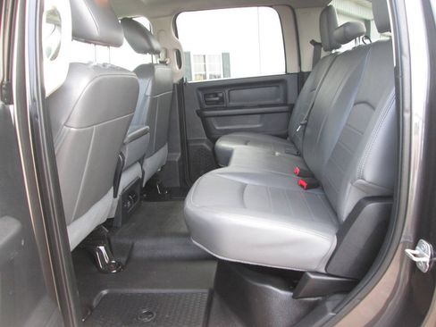 Used 2014 RAM 2500 Tradesman AWD/4WD image 23