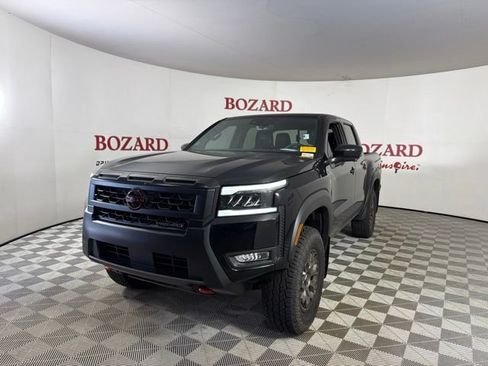 Used 2026 Nissan Frontier PRO-4X w/ Pro Premium Package AWD/4WD image 4